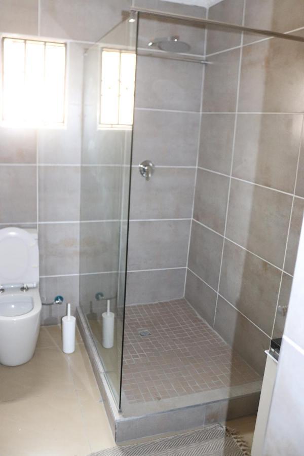 Tlelakufuma Guest House Johannesburg Exterior photo